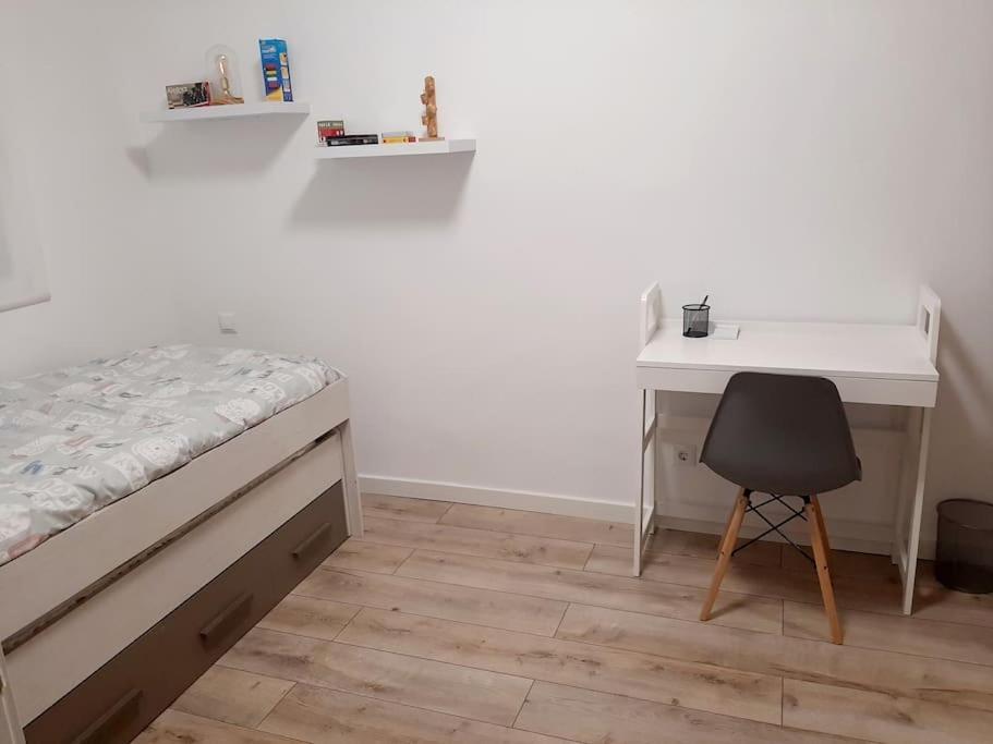 Confortable Apartamento En Эльче Экстерьер фото